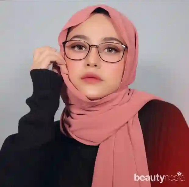 Model Hijab Loose Pashmina Bikin Kamu Tampil Makin Cantik