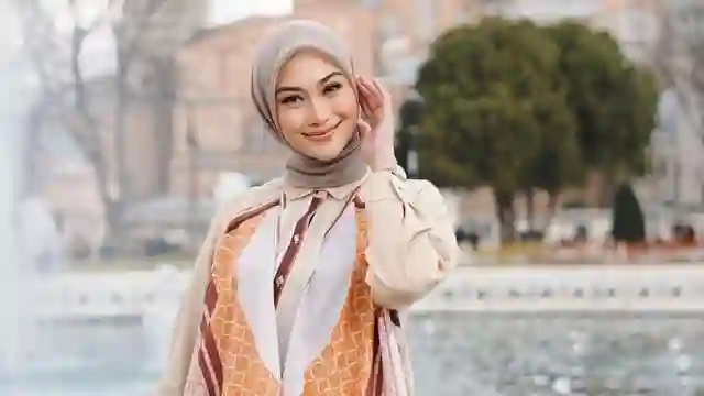 Tips Memilih Hijab Sesuai Bentuk Wajah