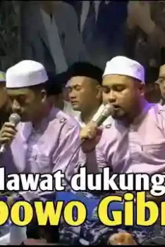 Sipjos.com - Sholawat Prabowo Gibran Majelis Syubbanul Muslimin. Sholawat Dukungan Prabowo Gibran Syubbanul Muslimin.