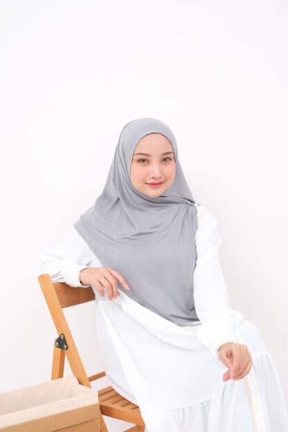 jual jilbab grosir jilbab murah hijab grosir hijab murah Hijab Murah Segitiga Instan Jersey Super Jilbab Segitiga Jilbab Instant Jersy