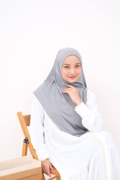 jual jilbab grosir jilbab murah hijab grosir hijab murah Hijab Murah Segitiga Instan Jersey Super Jilbab Segitiga Jilbab Instant Jersy