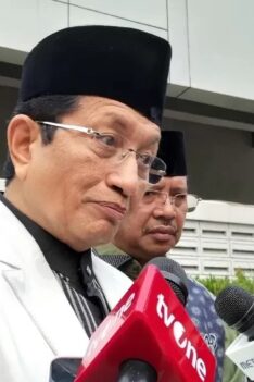 SIPJOS-COM Tayangan Ponpes Lirboyo di Trans7, Menteri Agama Nasaruddin Umar Kaget dan Prihatin Tanggapi Tayangan Ponpes Lirboyo di Trans7