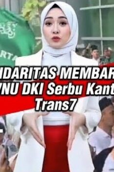 SIPJOS.COM - PWNU DKI Geruduk Kantor Trans7, Orasi Bela Lirboyo. PWNU DKI Dan Alumni Lirboyo Gruduk Trans7