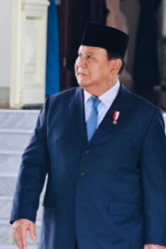 Jokowi Dan SBY Tiba Di Istana Penuhi Undangan Peabowo