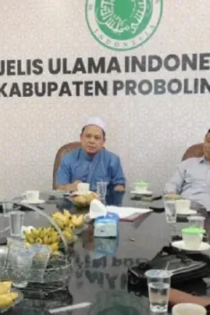 MUI Larang Penarikan Paksa Kendaraan oleh Oknum Debt Collector - MUI Probolinggo Keluarkan Fatwa Rampas Kendaraan di Jalan Haram