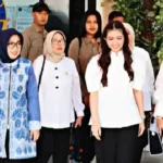 Istri Wapres Gibran Selvi Ananda Ziarah ke Makam RA Kartini di Rembang. Selvi Ananda Istri Wapres Gibran Peringati Hari Kartini