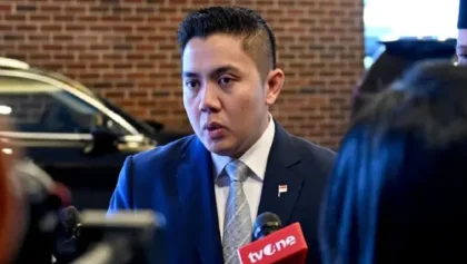 Indonesia Akan Chaos Itu Narasi Keliru! Seskab Teddy Bantah Isu Indonesia Akan Chaos Seskab Teddy Bantah Indonesia Akan Chaos