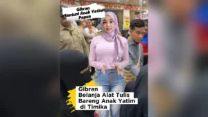 Gibran Santuni Anak Yatim Belanja Alat Tulis - Gibran Santuni Anak Yatim Papua, Gibran Belanja Alat Tulis di Timika