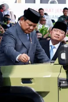 Prabowo Panggil Profesor dan Ahli Tegaskan Indonesia Bikin Mobil Nasional Sendiri - Ambisi Indonesia Bikin Mobil Sendiri