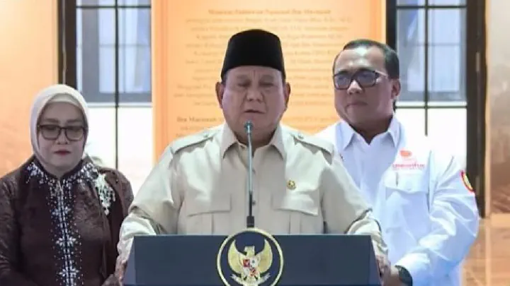 Rupiah Melemah Tembus 17.600, Prabowo: Rakyat Desa Tak Terpengaruh Rakyat di Desa Tak Pakai Dolar